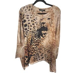 B.L.U.E size Large tan & black 3/4 sleeve leopard print top